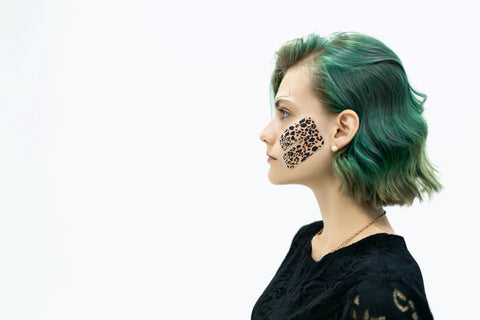 Træd frem i rampelyset: Sådan mestrer du Manic Panic's Electric Green Envy hårfarve